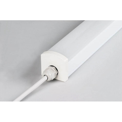 Светодиодный светильник 240LEDs 6400K 36W в пластиковом корпусе IP65, AL5051
