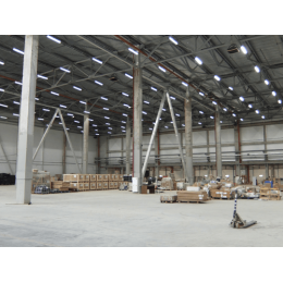 LE-СПО-12-090-0413-65Х Промышленный линейный светильник серии ЭЙФЕЛЬ